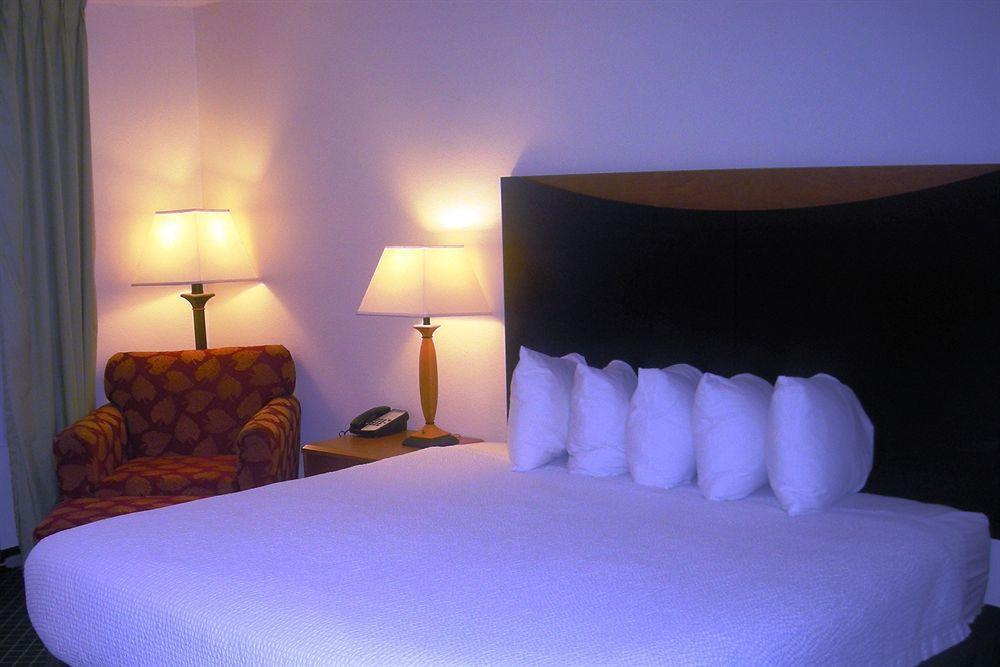 Red Roof Inn & Suites Danville, Il Ngoại thất bức ảnh
